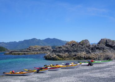 Guided Sea Kayaking Expeditions with West Coast Expeditions